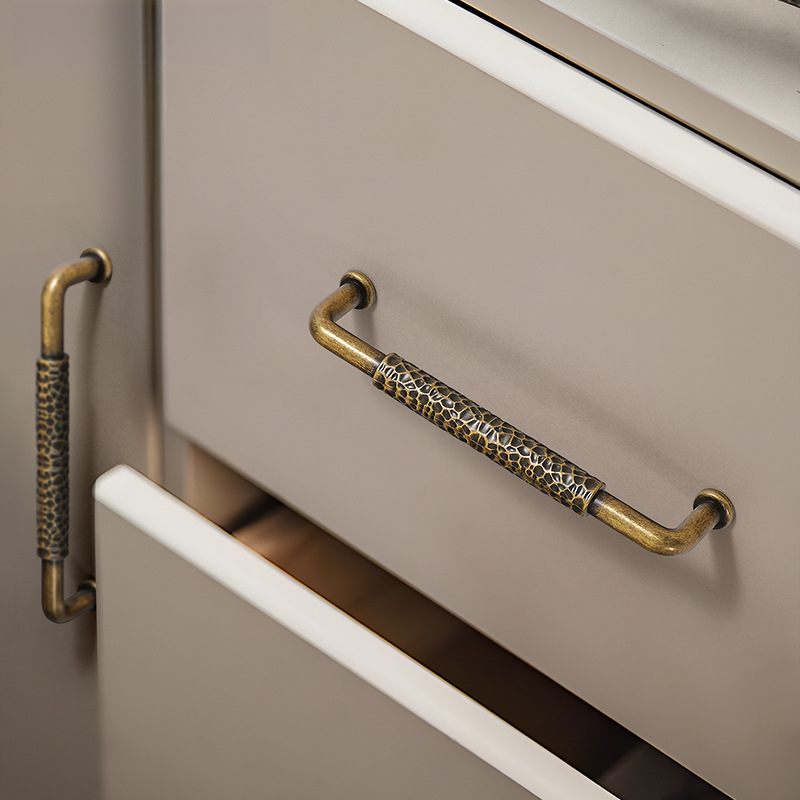 Antyczny uchwyt meblowy z mied – Unique Furniture Hardware Pulls recenzja i cena